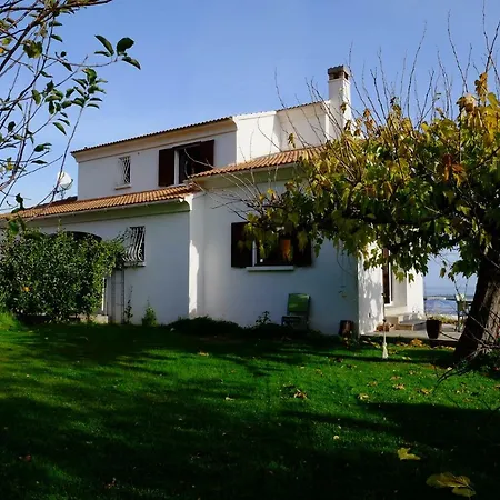 Spinelli Villa *