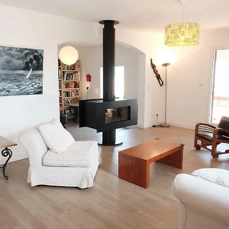 Spinelli Villa *